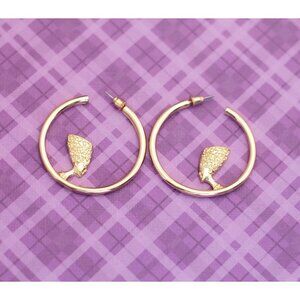 Vintage Egyptian Cameo Gold Tone Hoop Earrings - V8